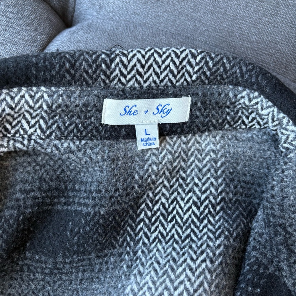 She + Sky Plaid Shacket - Picture 4 of 4